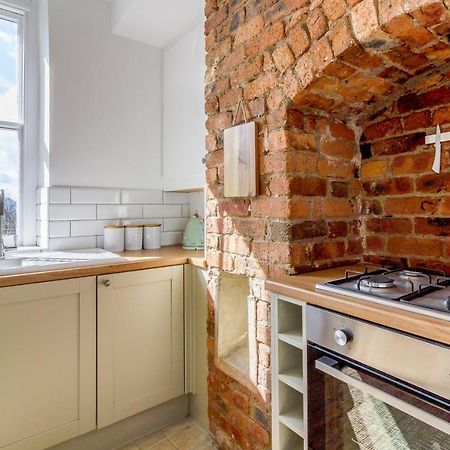 Beautiful 1 Bed Apartment In The Heart Of Matlock Matlock  Eksteriør bilde